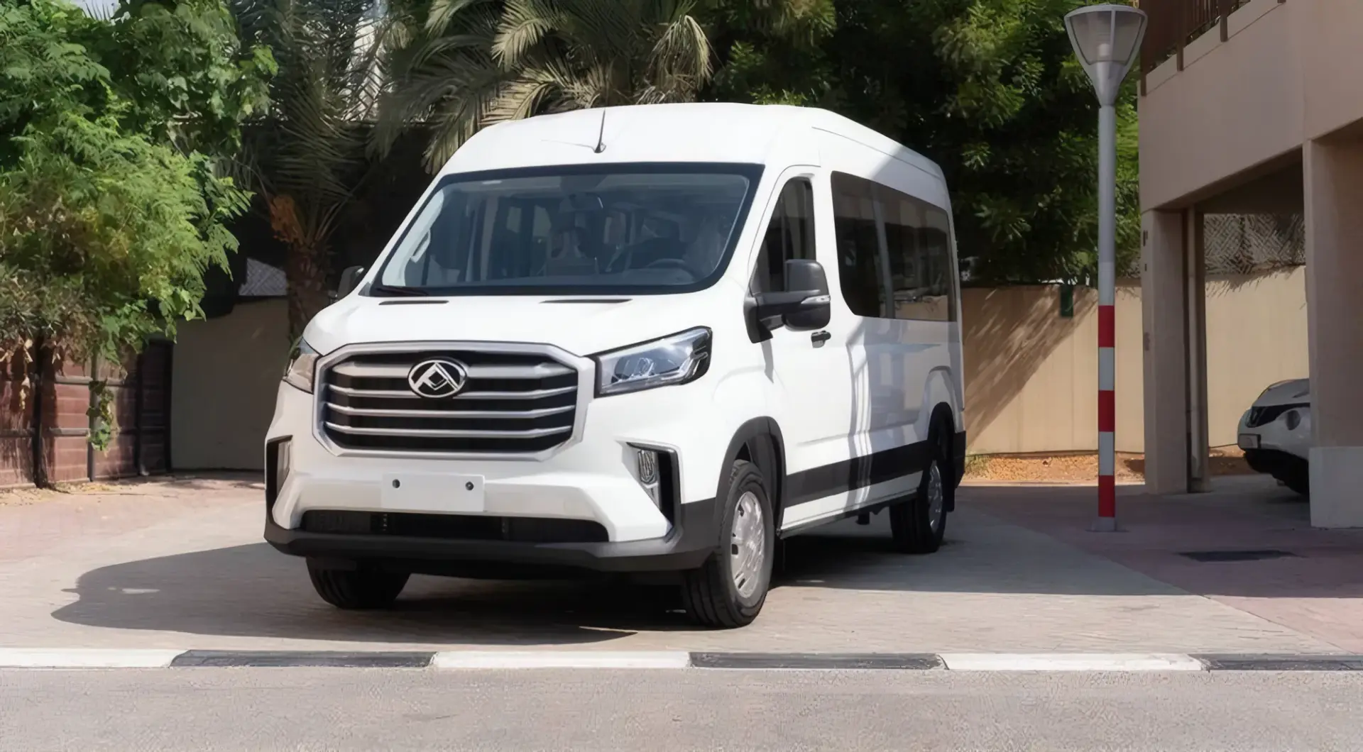 Maxus V-90 2025
